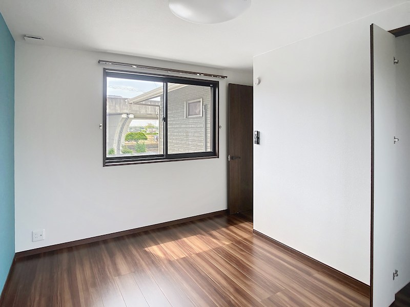 ルクラ・リリーバーベナ ベッドルーム