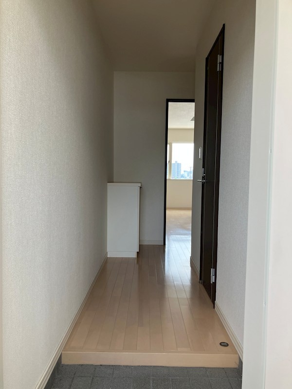 パレス・ド・ルミーネ 玄関