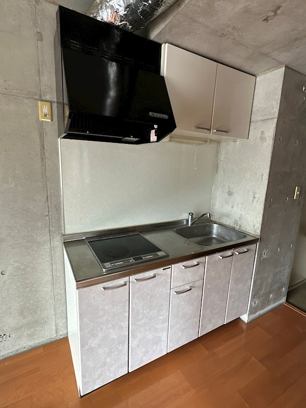 コスモス翔東今泉 キッチン