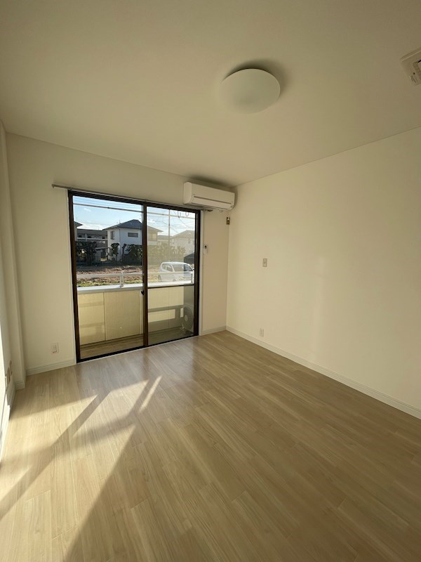 ヤングビレッジ   リビング