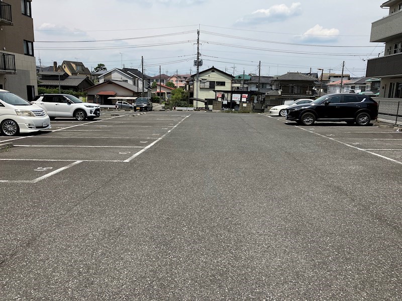 GREEN FOREST 駐車場