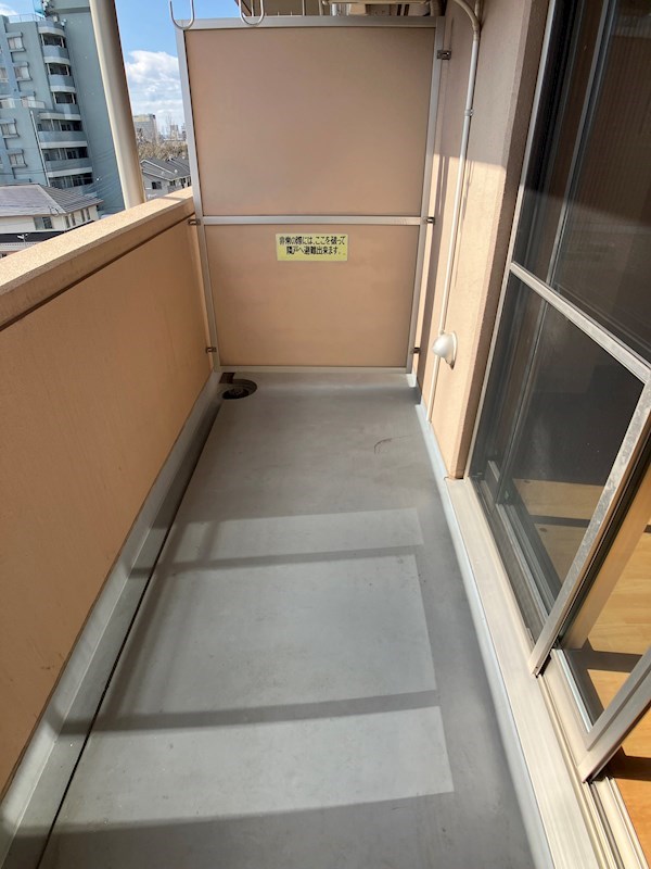 LOTUS MARSH元今泉 ベランダ