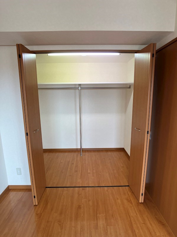 エソール中今泉 収納