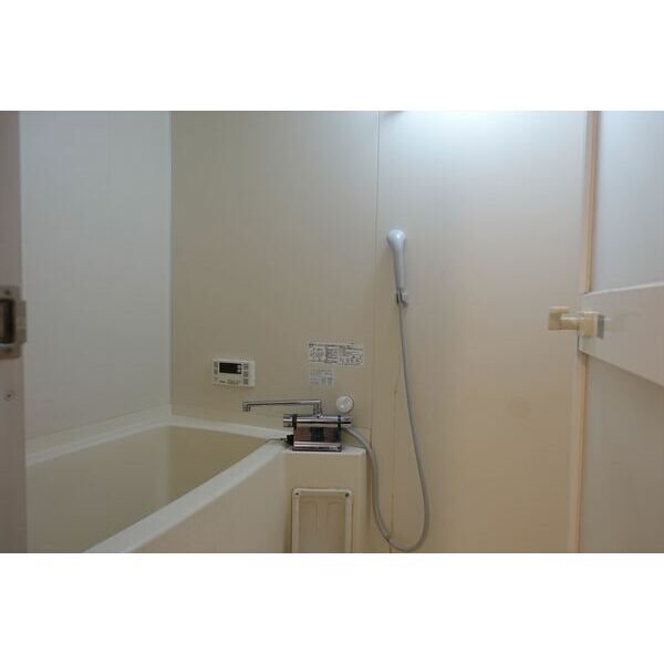 ルミエール緑 風呂画像