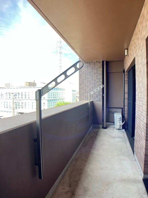 壱番館元今泉 ベランダ