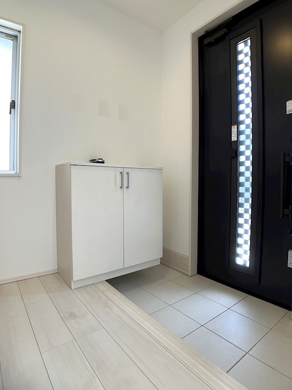 今泉貸家  玄関