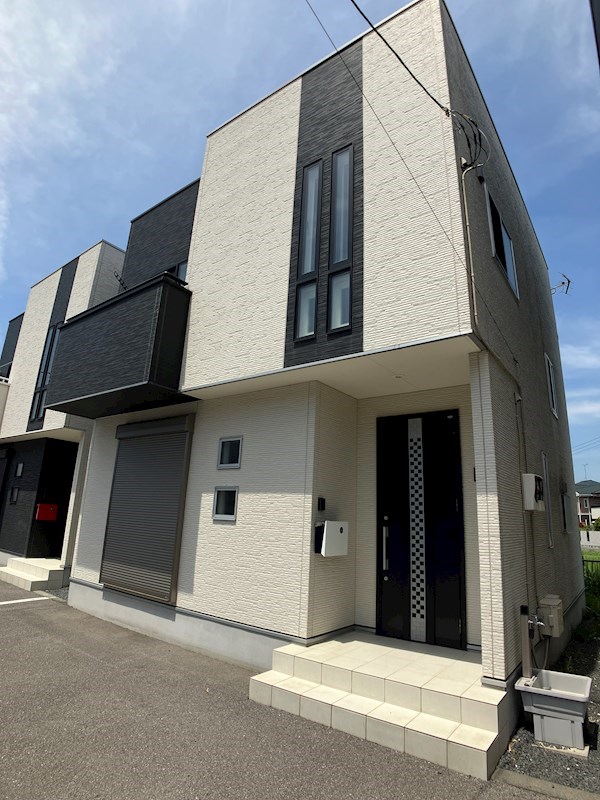 今泉貸家  外観