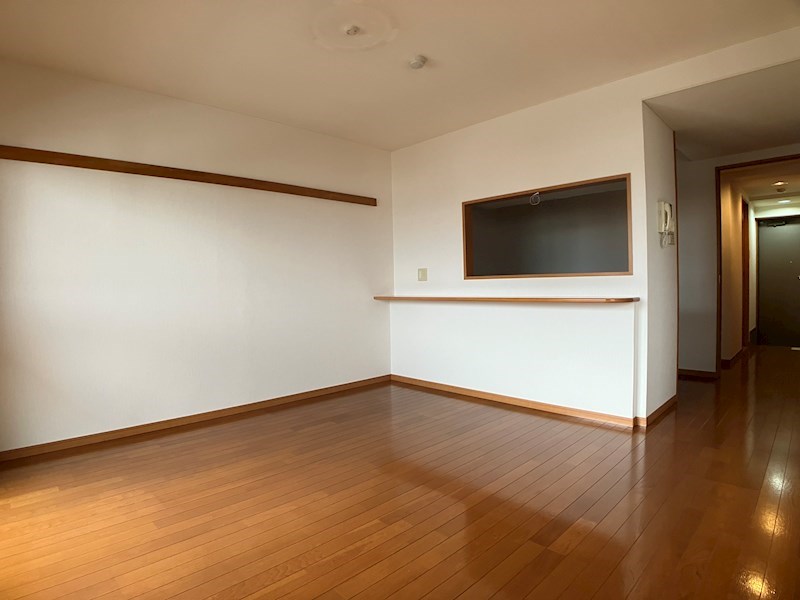 ファーストアベニュー リビング