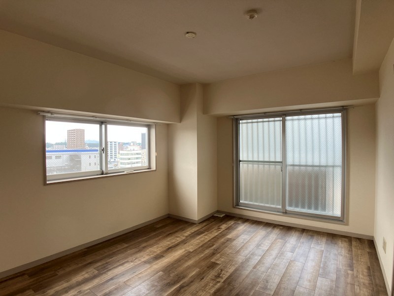 三向ハイツ元今泉 ベッドルーム