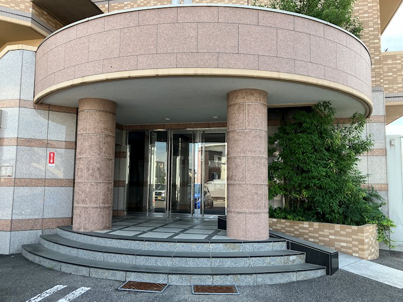 一の沢ヴィラージュマンション エントランス