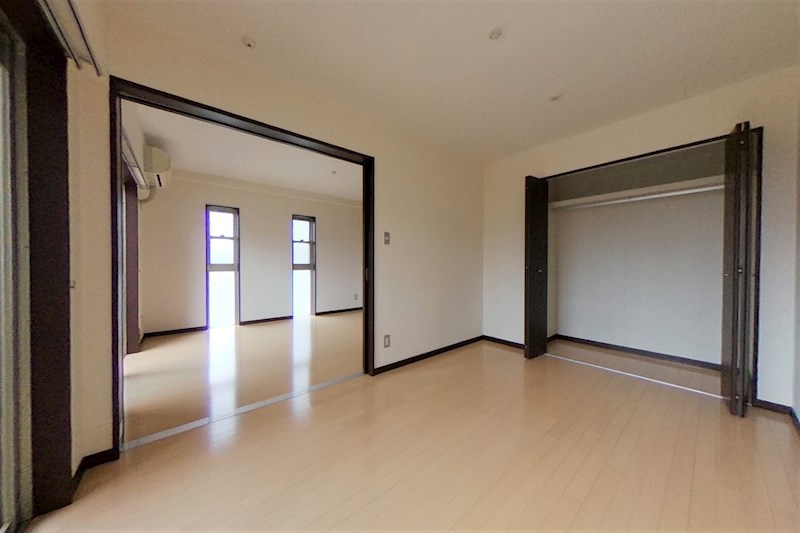 モア クレドール ベッドルーム