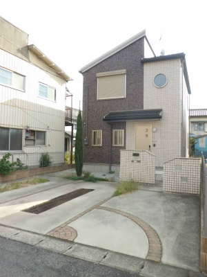 プルミエ　A 駐車場