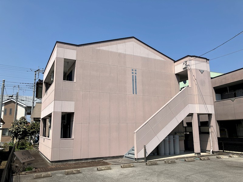 エルシオン 101号室 外観