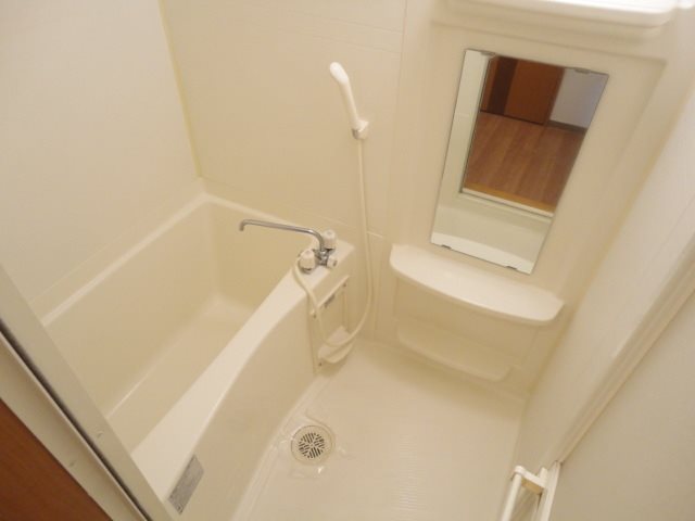 シェルル・レジデンス 風呂画像