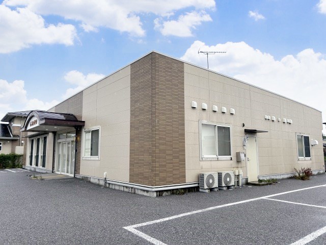 真岡市田町貸テナント 外観