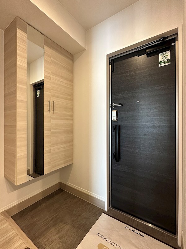 CLASSEUM元今泉 玄関