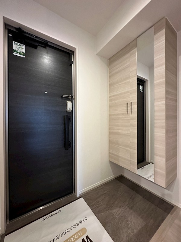 CLASSEUM元今泉 玄関