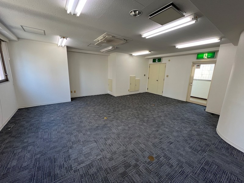 MKビル ベッドルーム