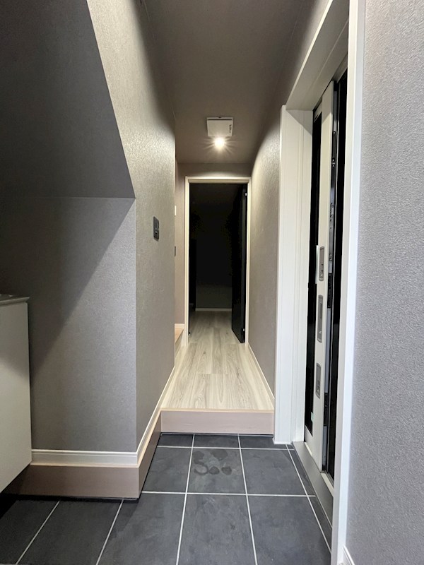 ミッレミリア 玄関