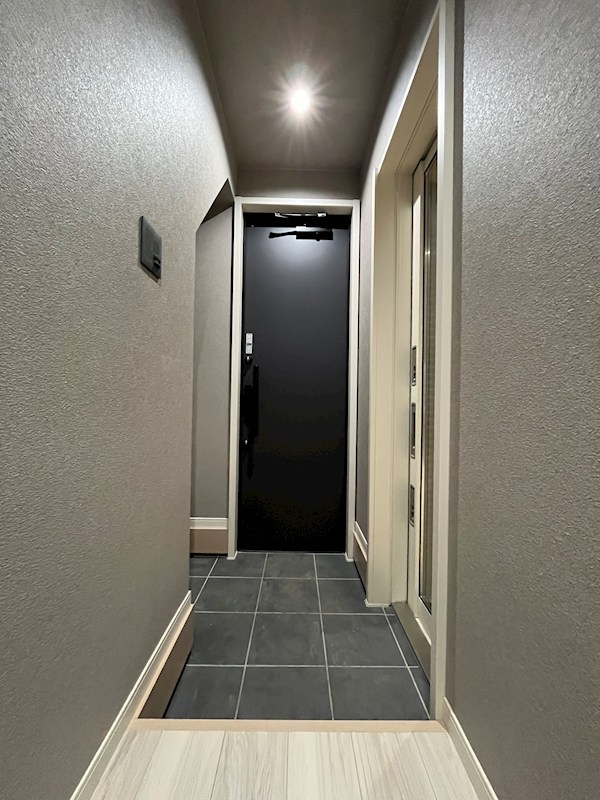 ミッレミリア 玄関