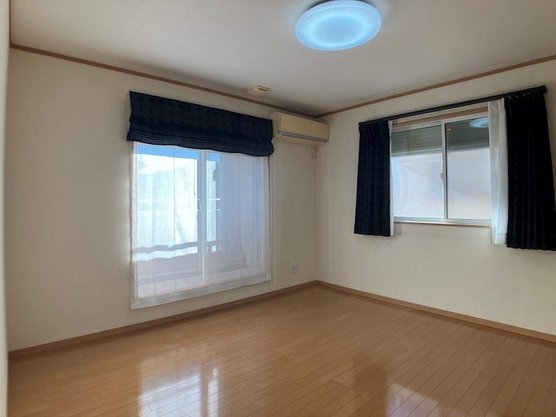 伊藤様貸家 ベッドルーム