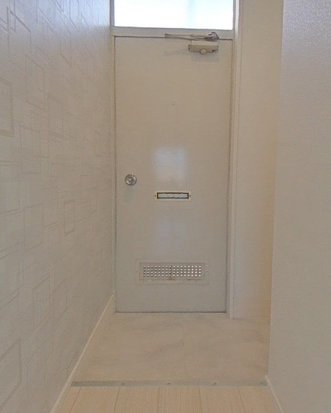 ルナコートⅢ 玄関