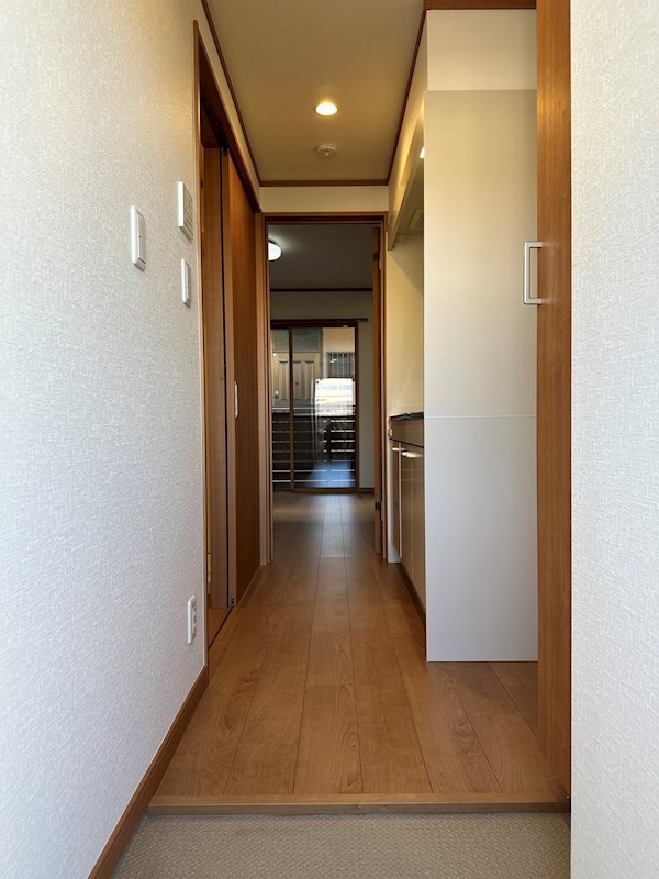 ニューひさごハイツA棟 玄関