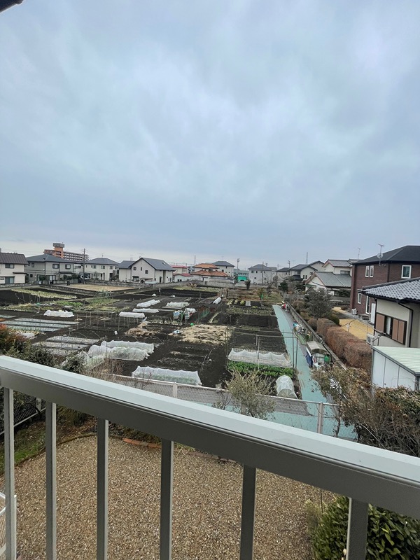 西一の沢貸家 ベランダ