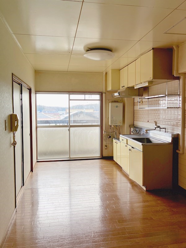 クランブレ西川田 リビング