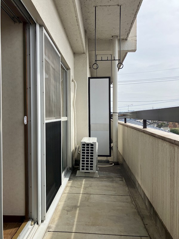 クランブレ西川田 ベランダ