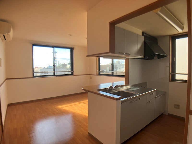 アゼリアコート宿郷 リビング