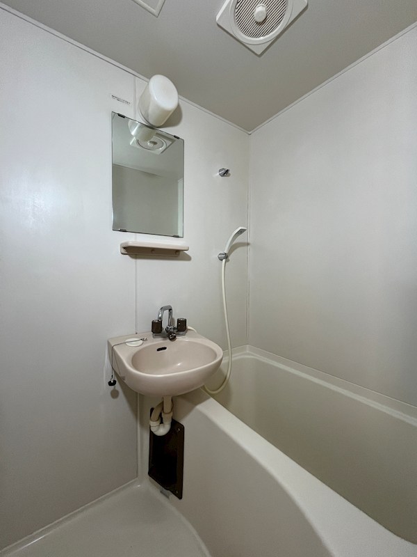 西川田第8レジデンス 風呂画像