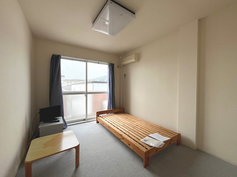 西川田第8レジデンス リビング