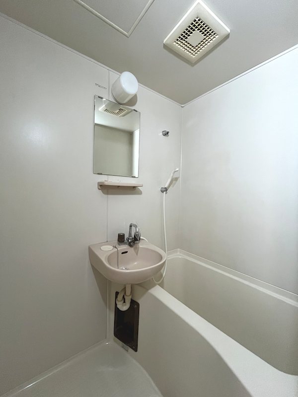 西川田第8レジデンス 風呂画像