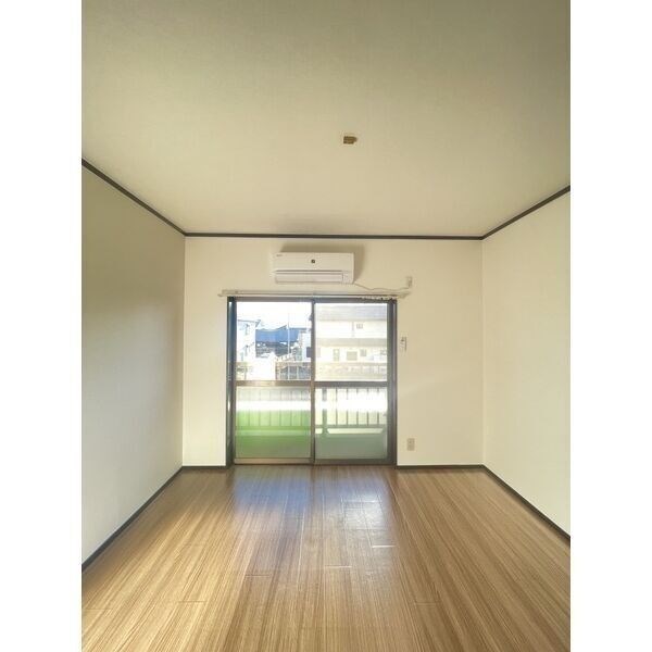 グリーンヒルハイツ21 リビング