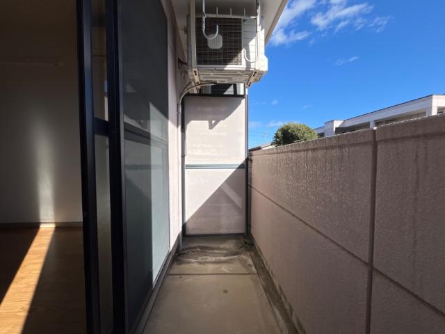 レジデンス・ウィロー　Ⅱ　 ベランダ