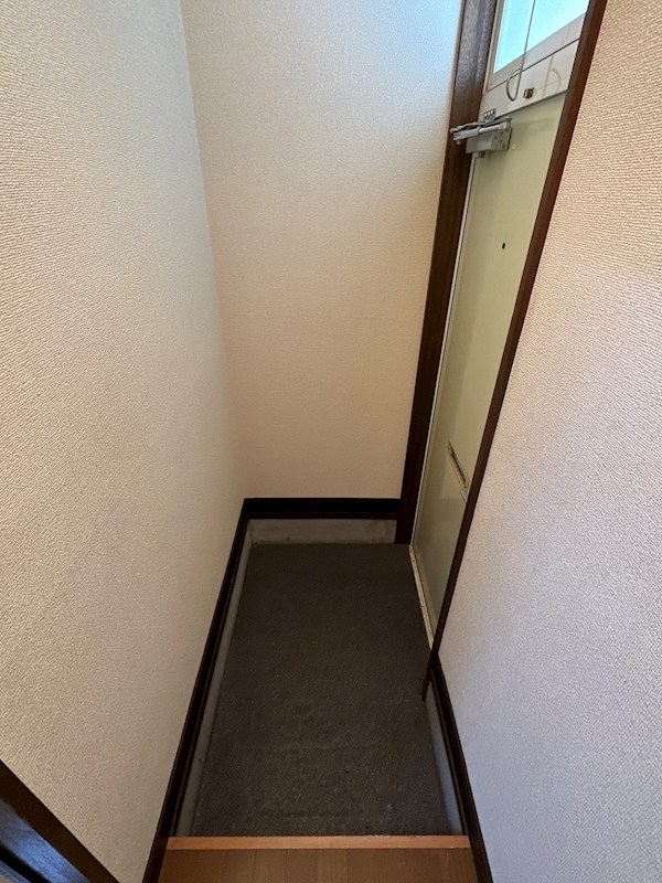 ヴェルエスト鹿沼A棟 玄関