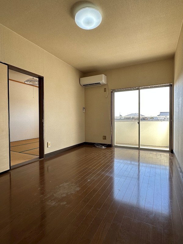 ヴェルエスト鹿沼A棟 リビング