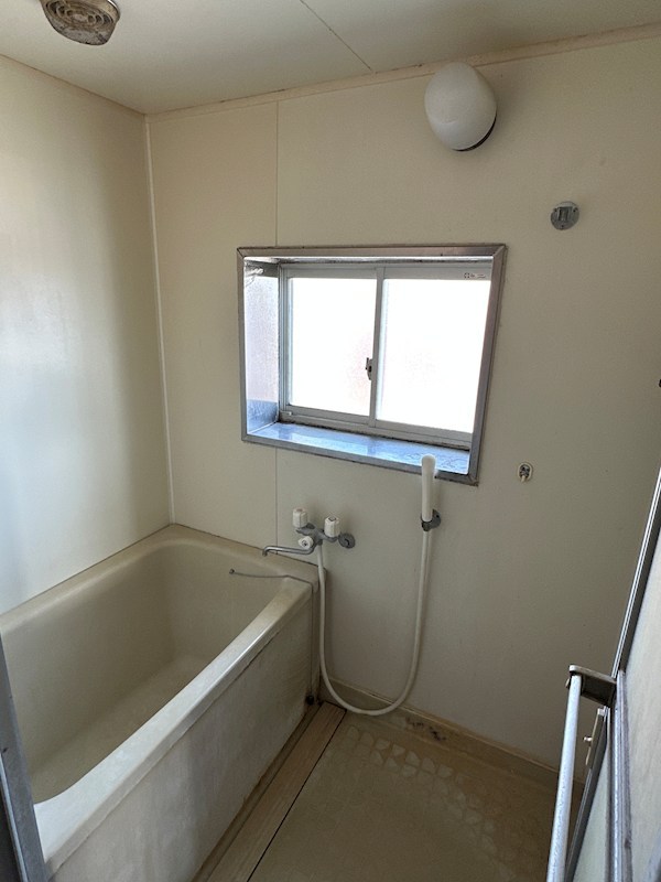 ヴェルエスト鹿沼B棟 風呂画像