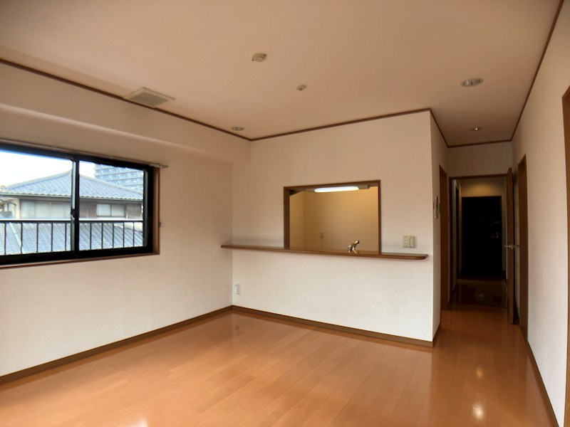 ルミエール元今泉 リビング