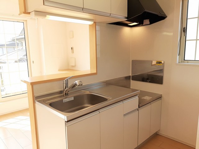 メゾン・ソレイユＢ キッチン