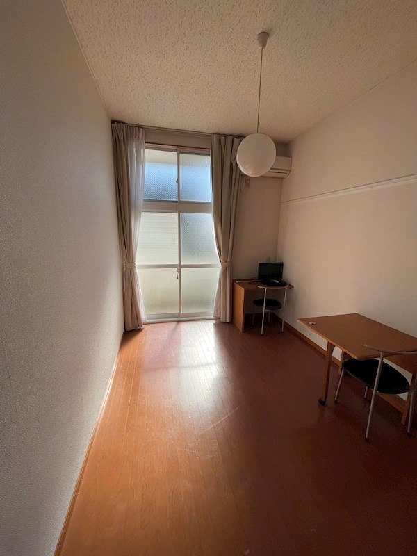 小俣南町レジデンス リビング