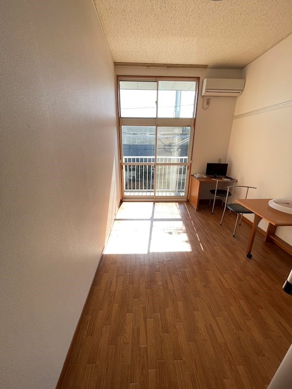 小俣南町レジデンス リビング