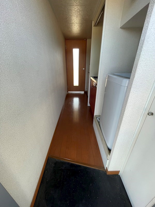 小俣南町レジデンス 玄関