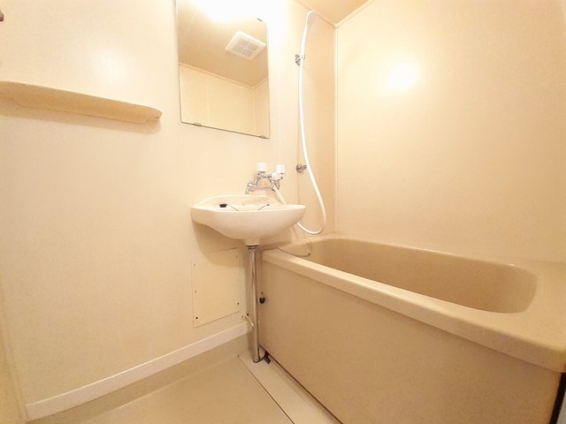 フランボワーズＣ 風呂画像