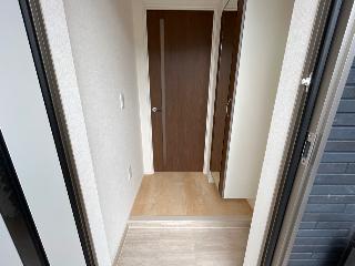 グランドコートⅢ 玄関