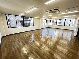 栄町ビル リビング