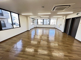 栄町ビル ベランダ