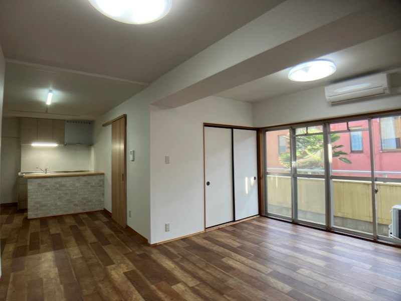 レンシャル松原 リビング