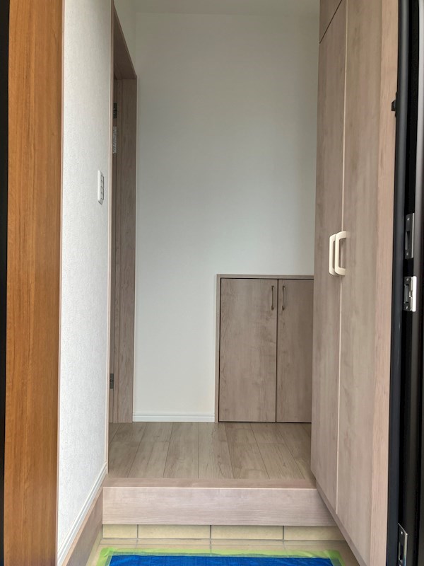 Villa　MIYUKI　E棟 玄関